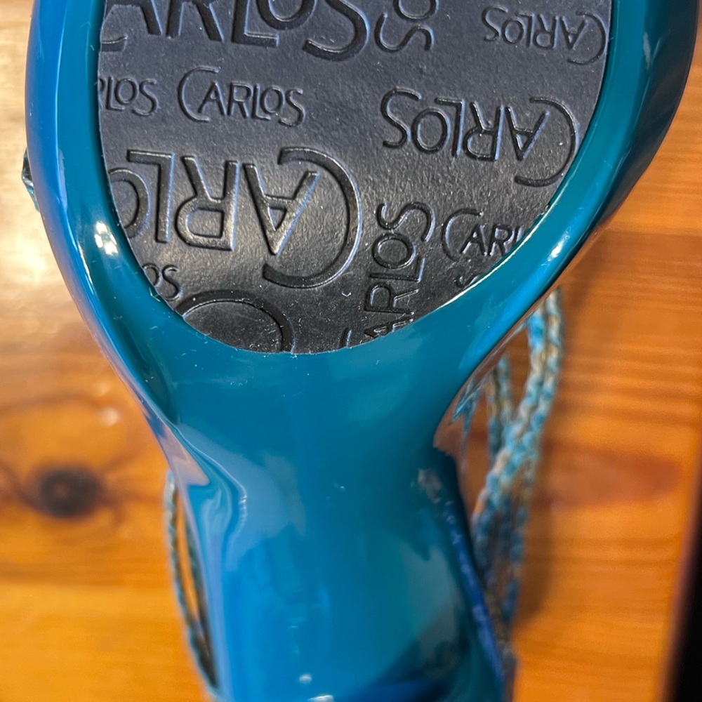 Never used Carlos Santana heels